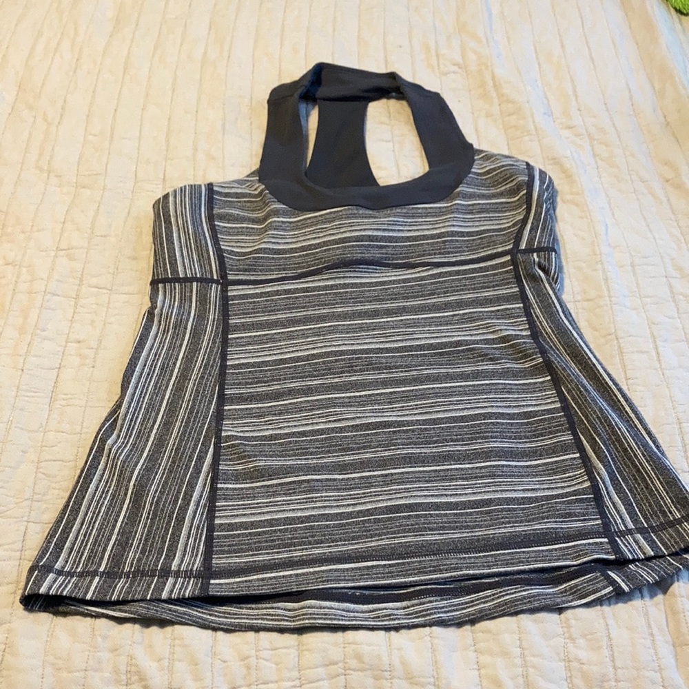 Lululemon scoop neck tank
